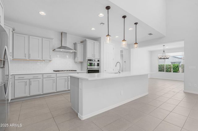 8962 W MARSHALL Avenue, Glendale, AZ 85305