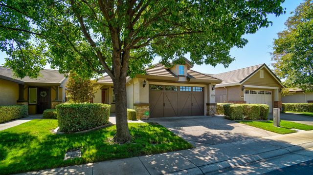 7828 Barnsley Way, Elk Grove, CA 95757