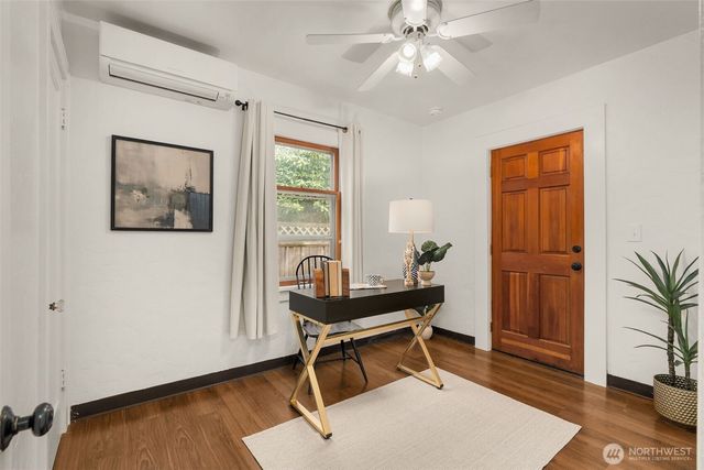 5009 S Alaska Street, Seattle, WA 98118