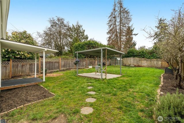 5009 S Alaska Street, Seattle, WA 98118