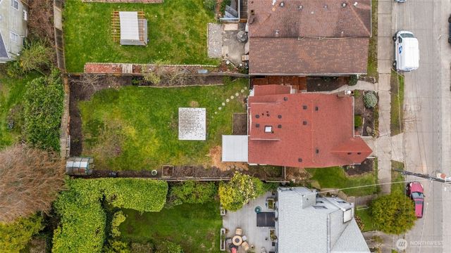 5009 S Alaska Street, Seattle, WA 98118