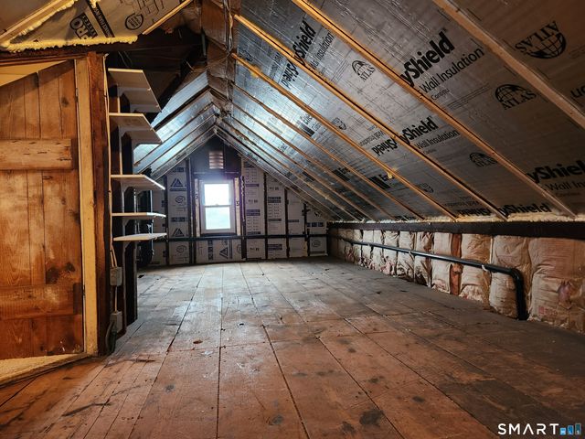 10 Washington Avenue, Danbury, CT 06810