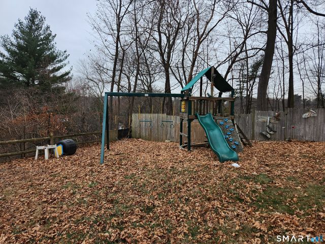 10 Washington Avenue, Danbury, CT 06810