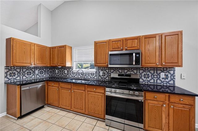 2730 Angel Oak Circle, Dacula, GA 30019