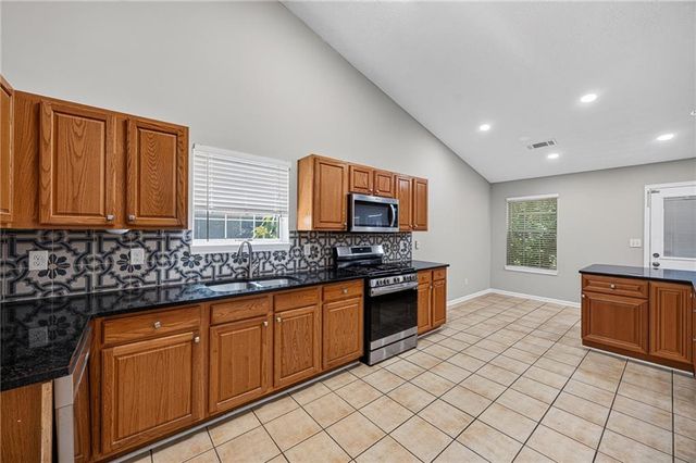 2730 Angel Oak Circle, Dacula, GA 30019