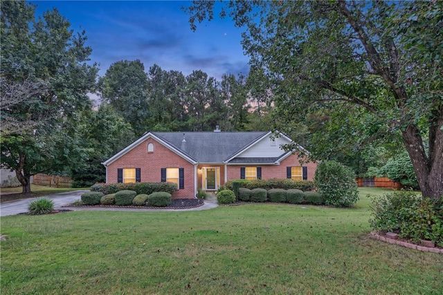 2730 Angel Oak Circle, Dacula, GA 30019