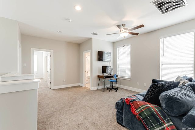1426 E Sandalwood, San Antonio, TX 78209