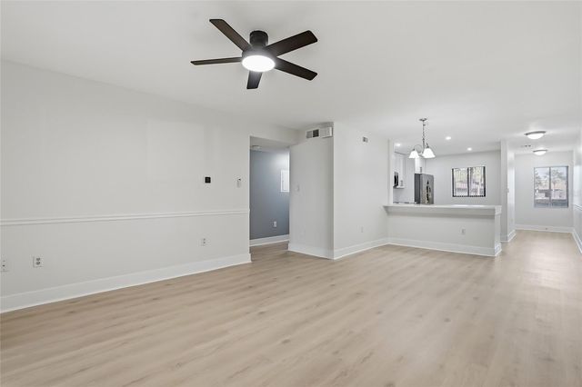 2682 SABAL SPRINGS CIRCLE 204, Clearwater, FL 33761