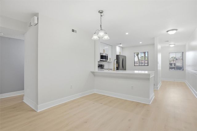 2682 SABAL SPRINGS CIRCLE 204, Clearwater, FL 33761