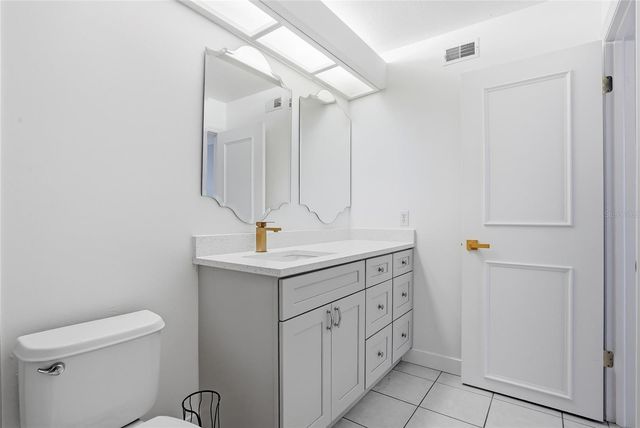 2682 SABAL SPRINGS CIRCLE 204, Clearwater, FL 33761