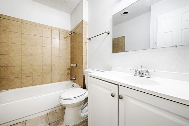 523 Parker Circle, Garland, TX 75040