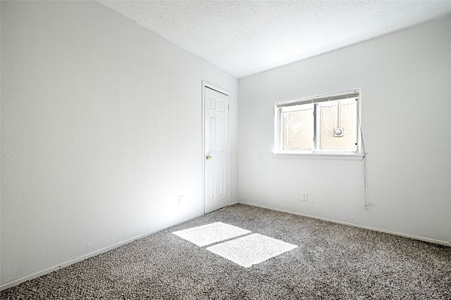 523 Parker Circle, Garland, TX 75040