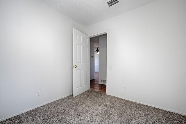 523 Parker Circle, Garland, TX 75040