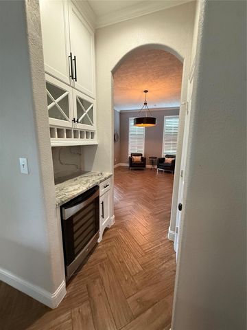 1710 Parklake Village, Katy, TX 77450