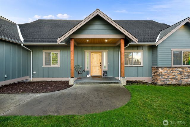 2102 Shortcake Lane, Lynden, WA 98264