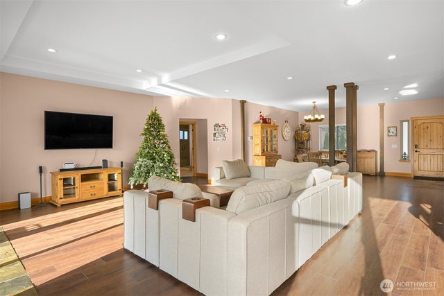 2102 Shortcake Lane, Lynden, WA 98264