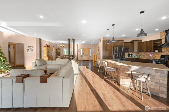 2102 Shortcake Lane, Lynden, WA 98264