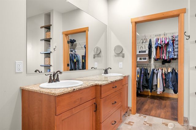 2102 Shortcake Lane, Lynden, WA 98264