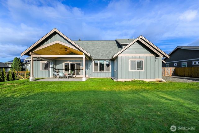 2102 Shortcake Lane, Lynden, WA 98264