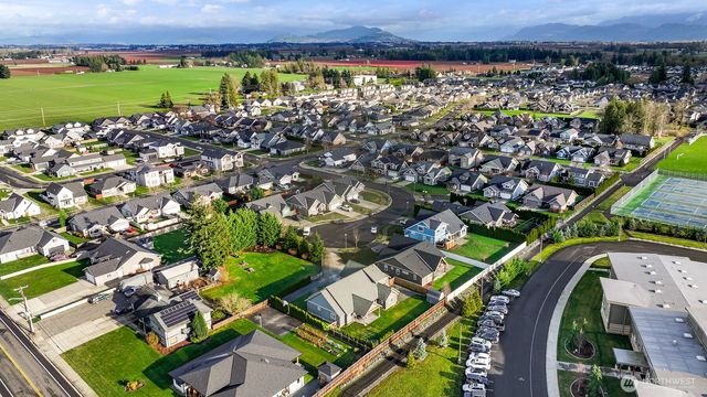 2102 Shortcake Lane, Lynden, WA 98264