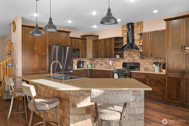 2102 Shortcake Lane, Lynden, WA 98264