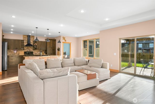 2102 Shortcake Lane, Lynden, WA 98264