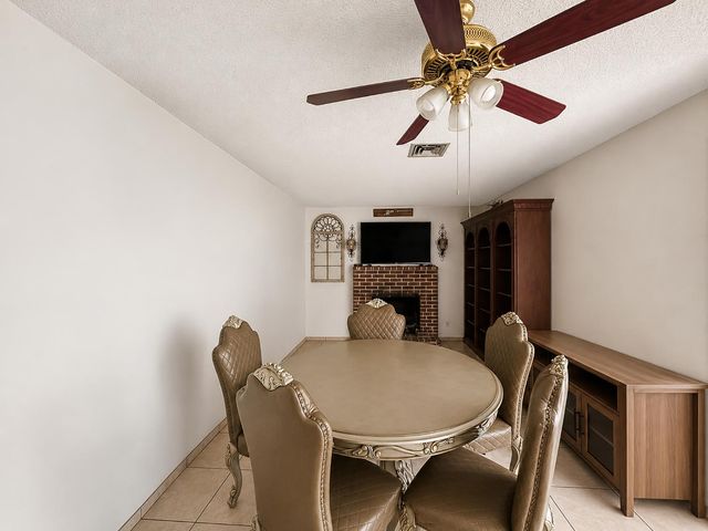945 S 1st Street, Kerman, CA 93630