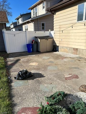 19 Civic Pl, Bloomfield Twp., NJ 07003