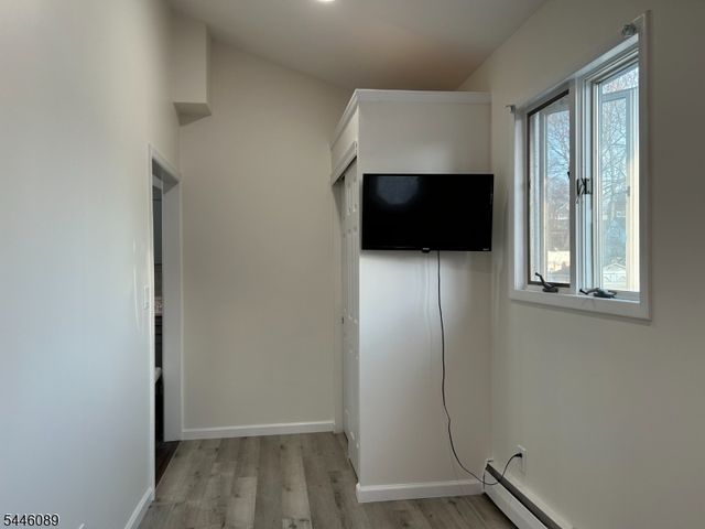 19 Civic Pl, Bloomfield Twp., NJ 07003