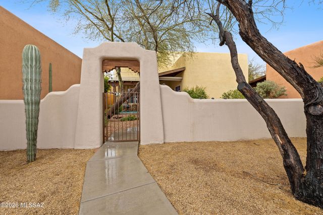 10482 E Wayne Moody Lane, Tucson, AZ 85747