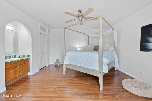 10482 E Wayne Moody Lane, Tucson, AZ 85747