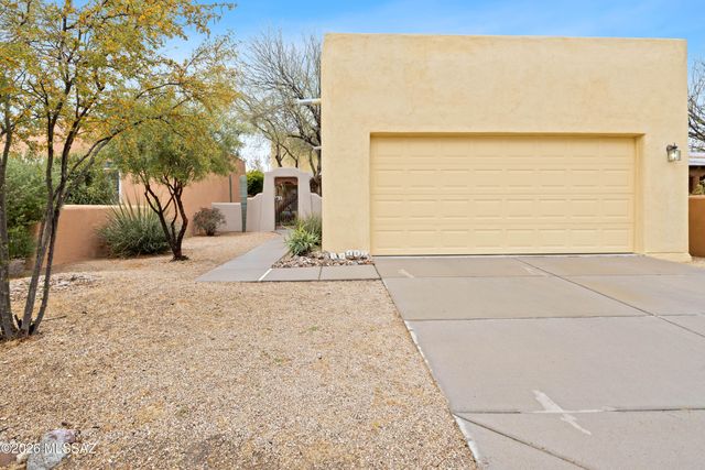 10482 E Wayne Moody Lane, Tucson, AZ 85747