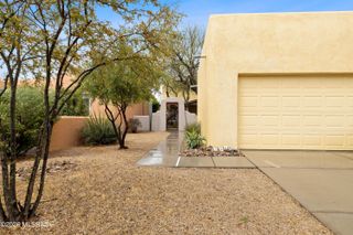 10482 E Wayne Moody Lane, Tucson, AZ 85747