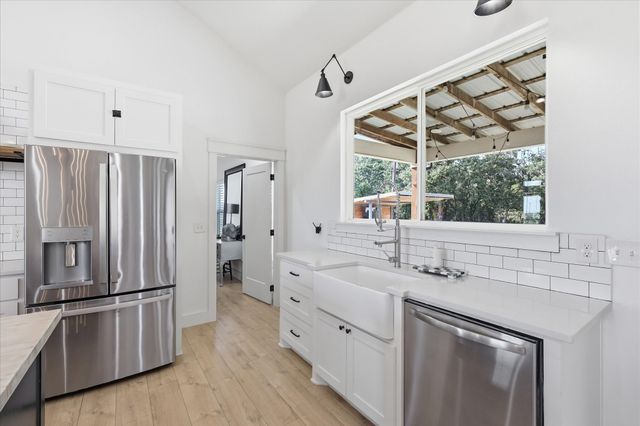 596 County Road 4668, Rhome, TX 76078