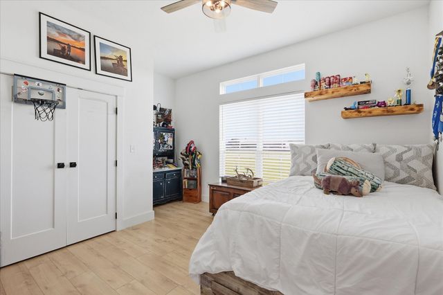 596 County Road 4668, Rhome, TX 76078