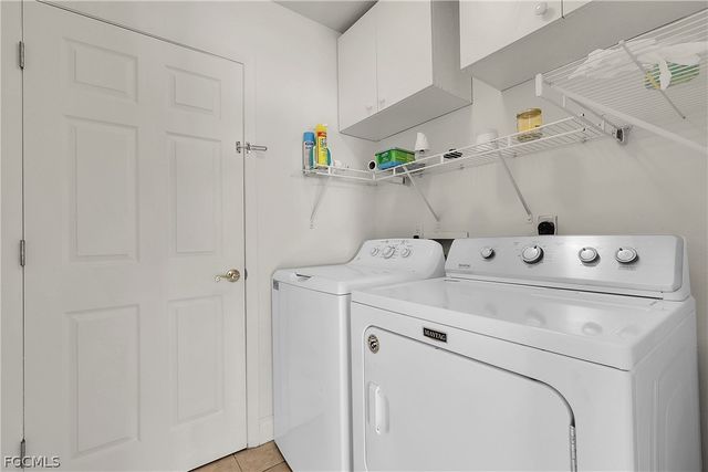 2122 SW Santa Barbara PL, Cape Coral, FL 33991