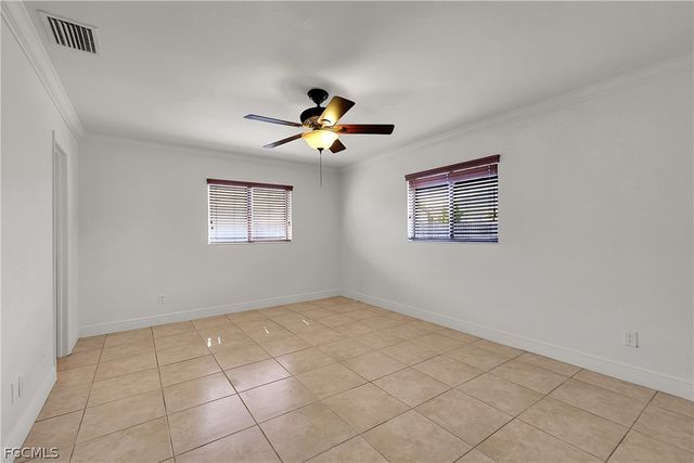 2122 SW Santa Barbara PL, Cape Coral, FL 33991