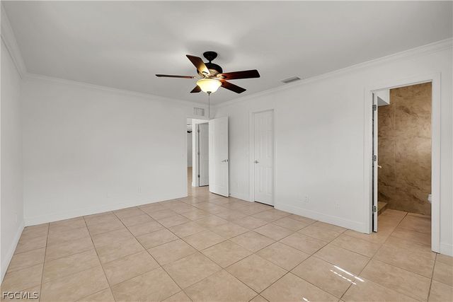 2122 SW Santa Barbara PL, Cape Coral, FL 33991