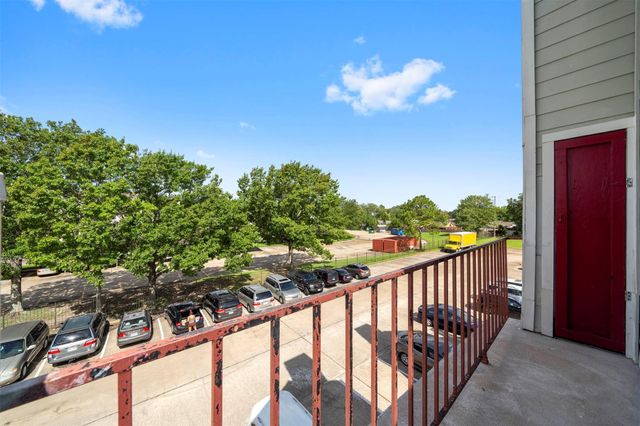 10630 Westbrae Parkway 606, Houston, TX 77031