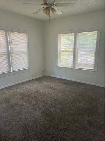2217 Simpson Street, Paris, TX 75460
