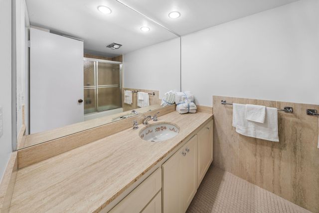2066 N OCEAN Boulevard 2NE, Boca Raton, FL 33431