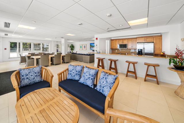 2066 N OCEAN Boulevard 2NE, Boca Raton, FL 33431