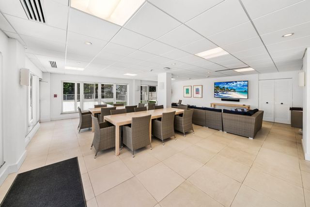 2066 N OCEAN Boulevard 2NE, Boca Raton, FL 33431