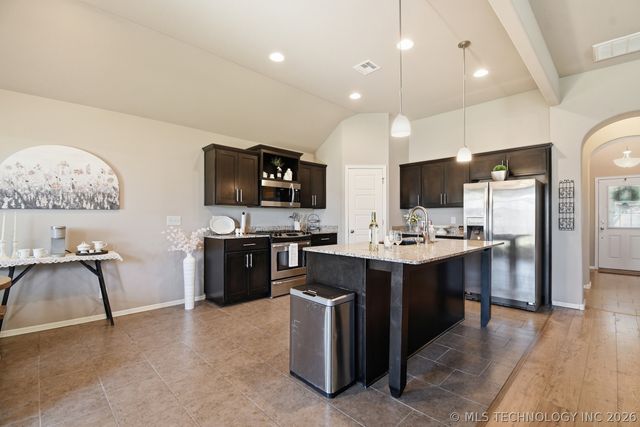 14606 E 114th Street North, Owasso, OK 74055