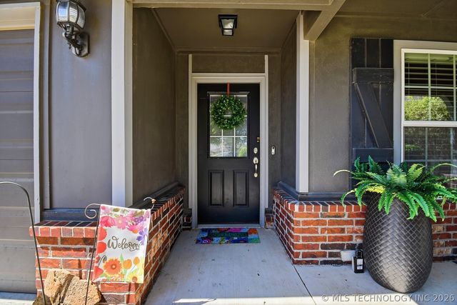 14606 E 114th Street North, Owasso, OK 74055