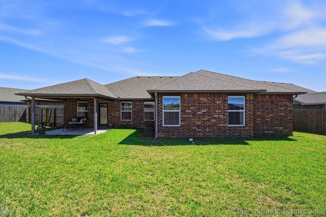 14606 E 114th Street North, Owasso, OK 74055