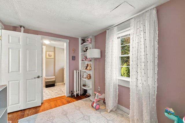 5 Red Ln, Taunton, MA 02718