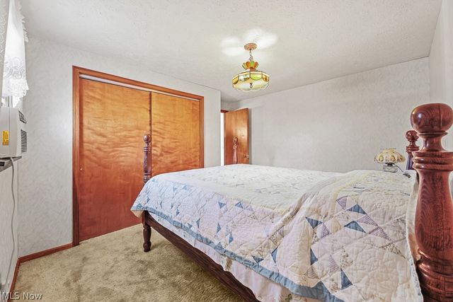 13881 Salem Church Street NE, Paris, OH 44669