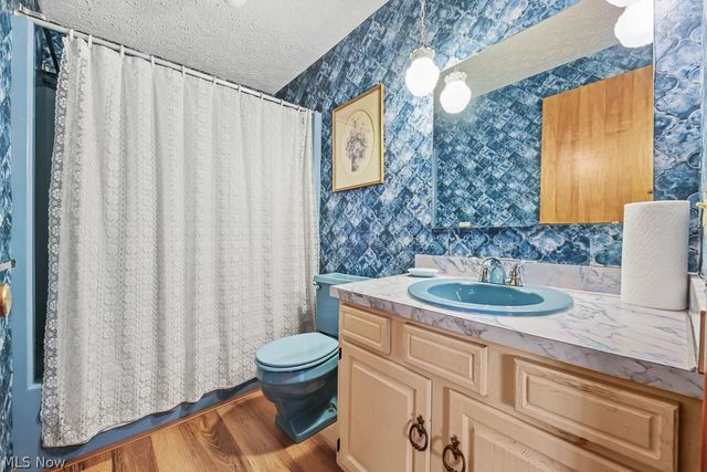 13881 Salem Church Street NE, Paris, OH 44669