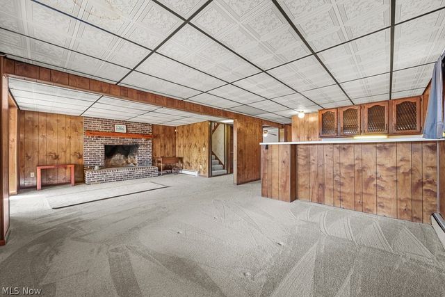 13881 Salem Church Street NE, Paris, OH 44669